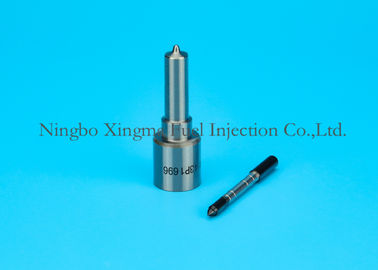 Bosch Injector Nozzle DLLA143P1696 , 0433172039 For Common Rail Fuel Injectors 0445120127, Matched Engine Wei Chai WP12